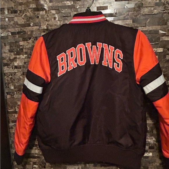 BOYS  Brown and Orange  CLEVELAND BROWNS  Jacket Embroidered letters and helmet - Picture 5 of 11